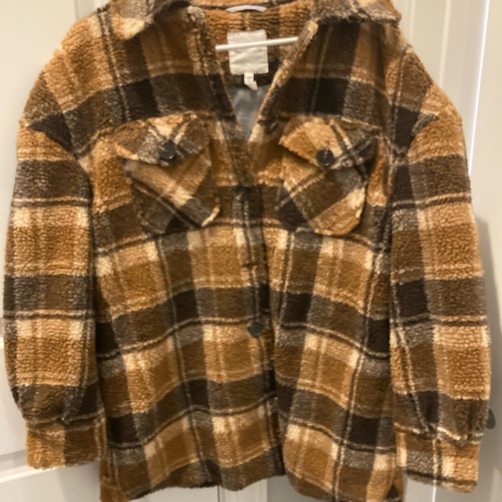 Alec les filles plaid jacket or shacket that flannel lined